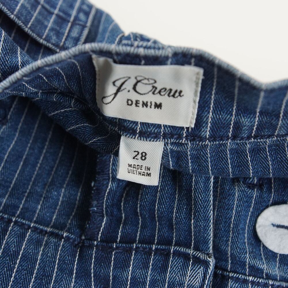 J Crew Patch Pocket Denim Button Herringbone Striped Blue Shorts Womens Sz 28 - Picture 7 of 9
